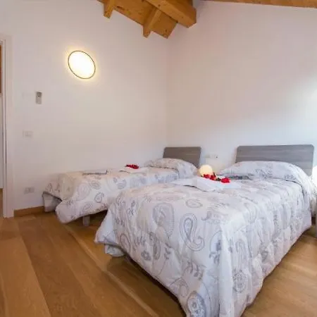 Дом отдыха House With 3 Bedrooms T5