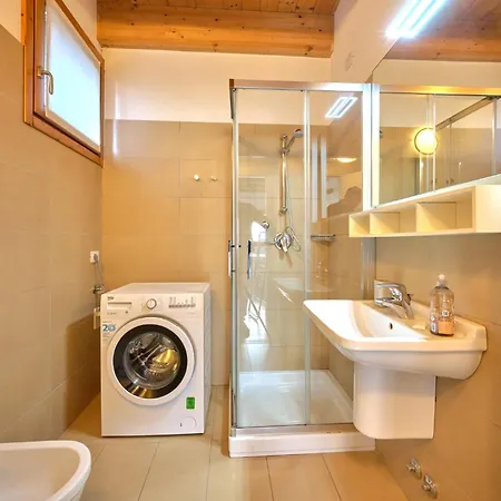 House With 3 Bedrooms T5 Беллано